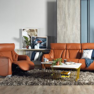Sho Motorised Leather Recliner Sofa with High Backrest and Touch Sensors Sho Motorised Leather Recliner Sofa with High Backrest and Touch Sensors