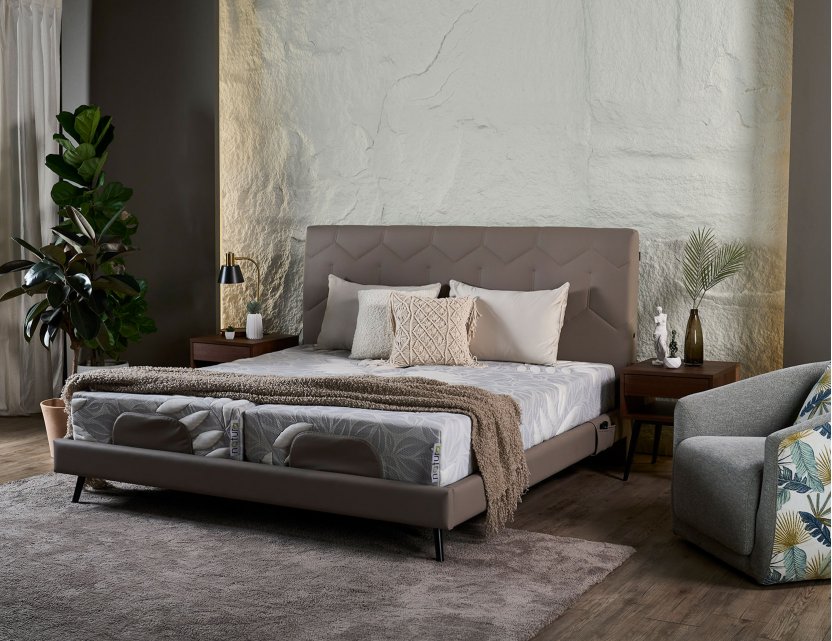 Drift Adjustable Bed With Natura Mattress And USB Ports