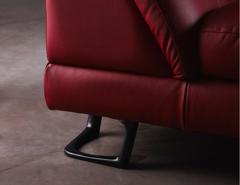 Korus 3 Seater Leather Sofa With Adjustable Headrest