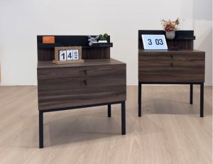 Nero Side Table